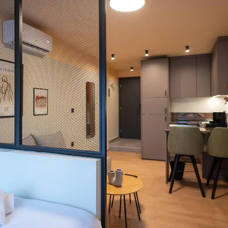 Ermou Boutique By Nest * Soluň